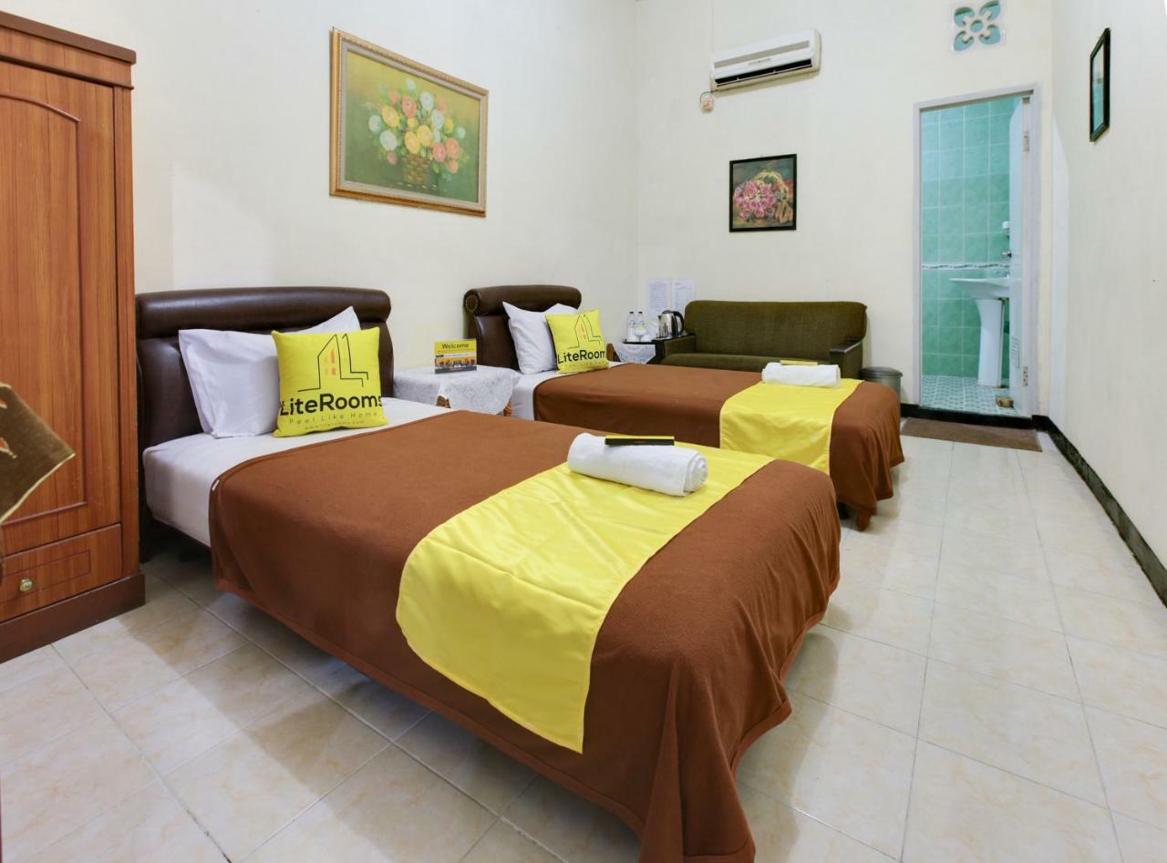 Lite Rooms Bogor Guest House Eksteriør billede