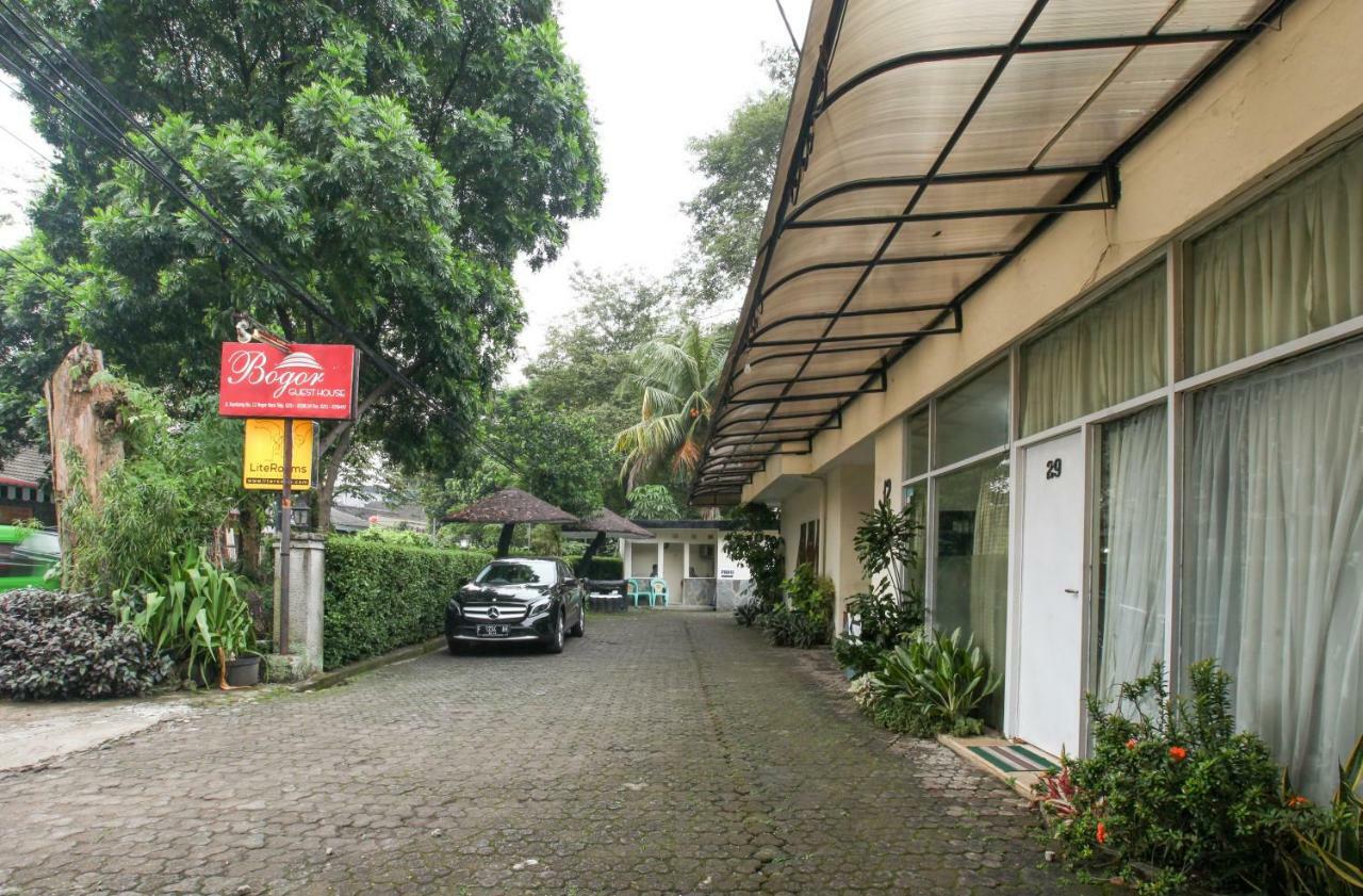 Lite Rooms Bogor Guest House Eksteriør billede
